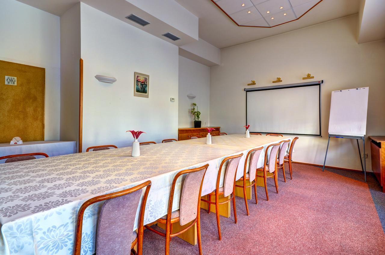 Hotel Pizzeria Istria Velké Losiny Εξωτερικό φωτογραφία