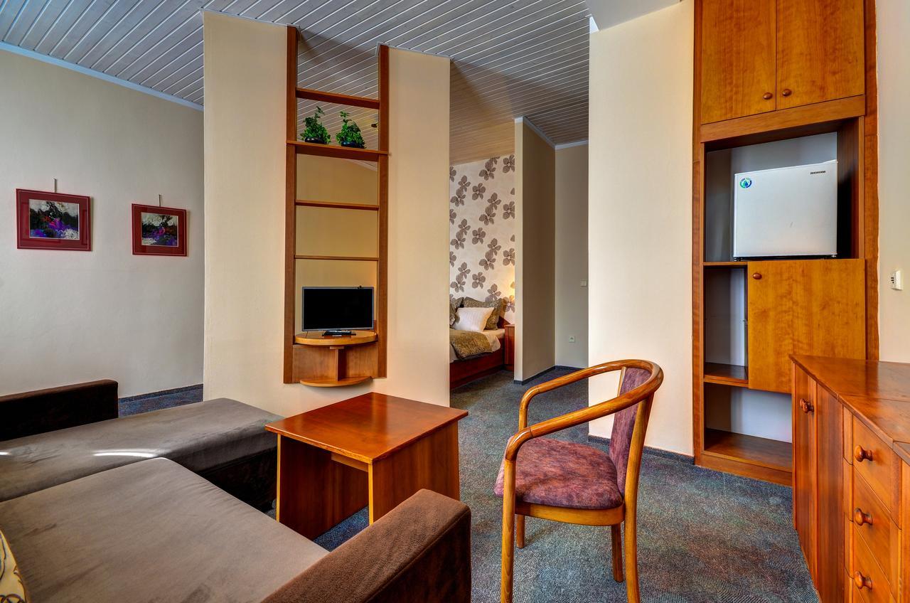 Hotel Pizzeria Istria Velké Losiny Εξωτερικό φωτογραφία